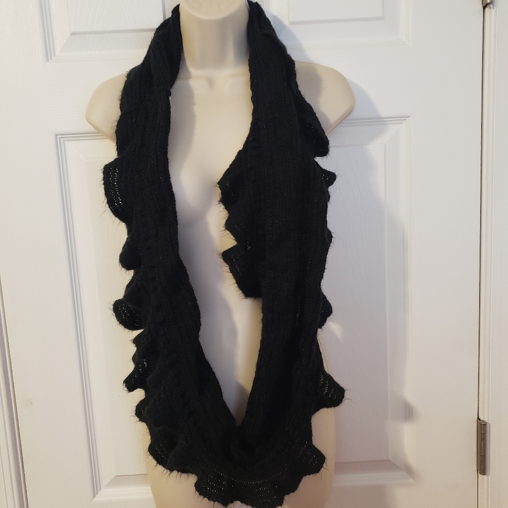 NY&C New Infinity Scarf, black